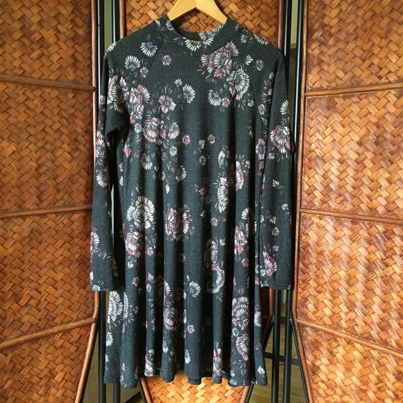 Whimsygoth Mock Neck Jersey Knit Swing Abstract Floral Mini Dress - Picture 3 of 15